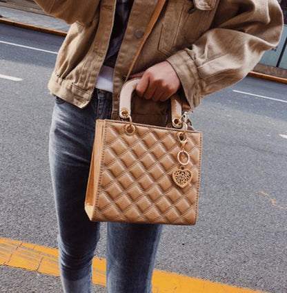 Lingge Quilted Chain Shoulder Bag — Patent Leather Designer Crossbody | Women