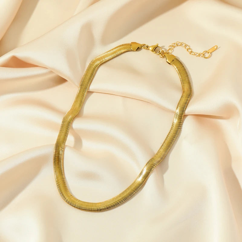 Exaggerated Gold Thick Chain Necklace — 316L Stainless Steel Waterproof | Women