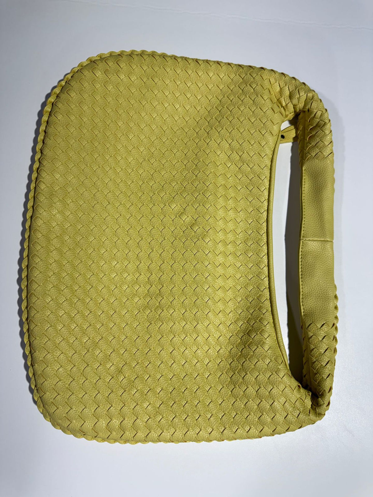 Woven Dumpling Shoulder Bag for Women — Large Capacity European Fashion Tote