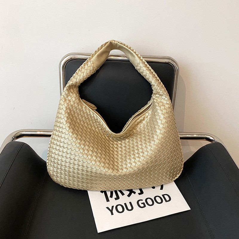 Woven Dumpling Shoulder Bag for Women — Large Capacity European Fashion Tote
