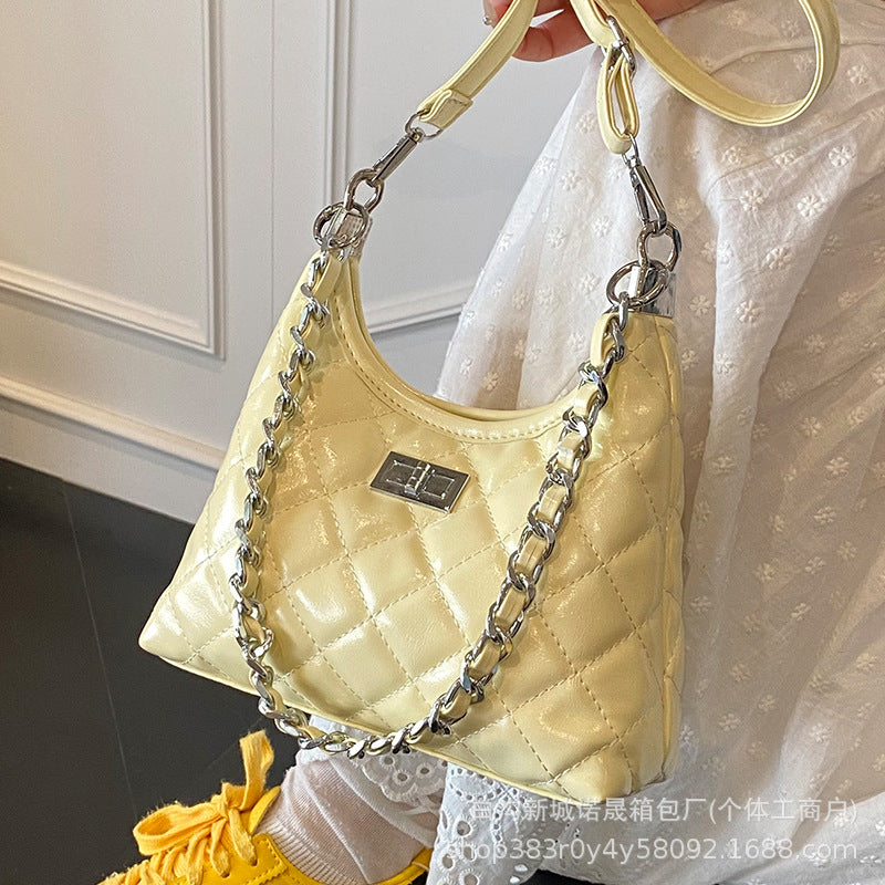 Tweed-Style Quilted Chain Crossbody Bag — 2025 Spring Fashion Small Square Bag | Women