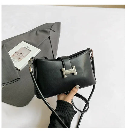 ‌2025 French-Inspired Baguette Bag - Women's High-End Sling Purse | Vegan Leather + Versatile Crossbody/Messenger Carry‌