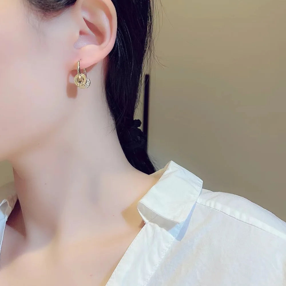 New Designer Earrings Round Super Shiny Zircon Earrings Charming Luxury Women's Jewelry Cute Girl Gift Christmas Gift