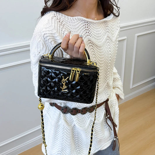 Superstar Leather Handbag - Elegant Vintage Style with Letter Logo