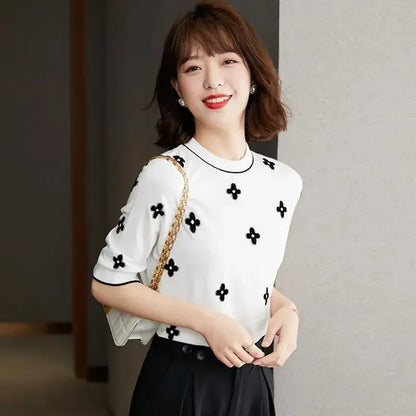 2025 Casual Thin Knitted T-Shirt Summer Short Sleeve Tops Elegant Woman Clothes Embroidery Flower Fashion Tee Shirt Femme New