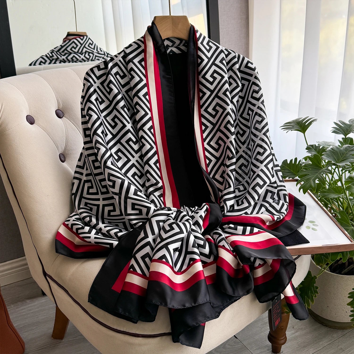 2025 Spring 180*90CM Fashion Dustproof Big Bandanna Popular Satin Finish Silk Shawls Scarves Luxury Print Sunscreen Beach Towel
