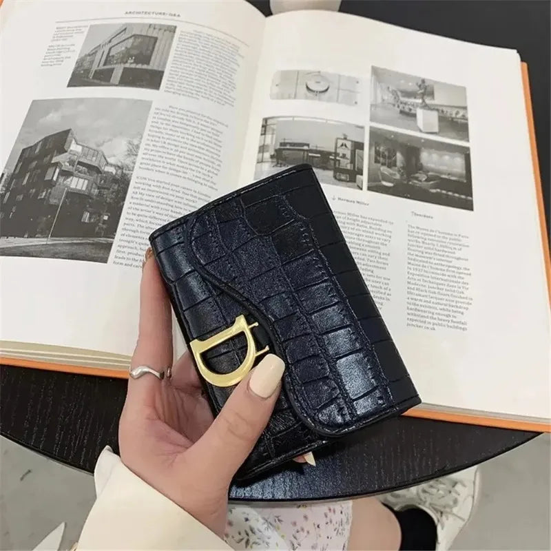 Women's Wallet Short  New Korean Style D Letter Buckle Coins Purses Wallet Card Bag Key Wallet Luxury carteras para mujeres