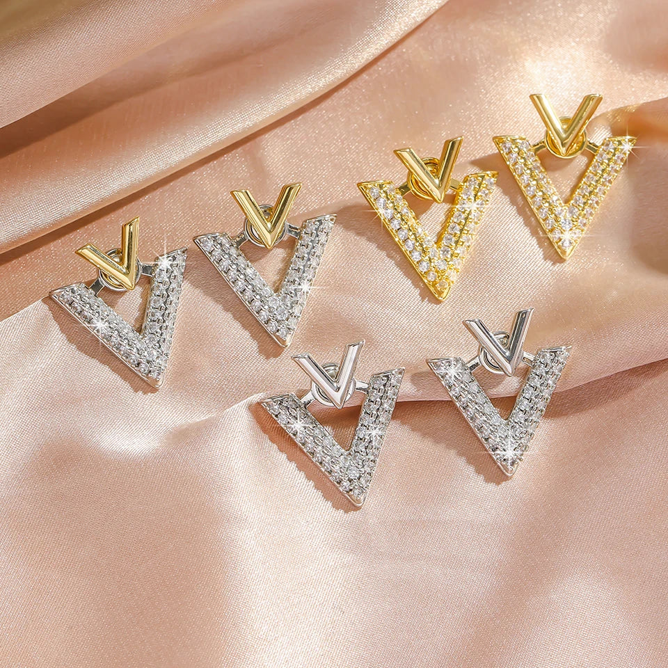 ULIZ Korea New Design Fashion Jewelry Gold Plated Luxury Zircon Letter V Earrings Elegant Women's Evening Party Accessories