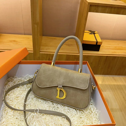 Elegant Saddle Shoulder Bag New for Women, Luxury Retro Crossbody Purse, High-Quality Leather Bag for All Occasions