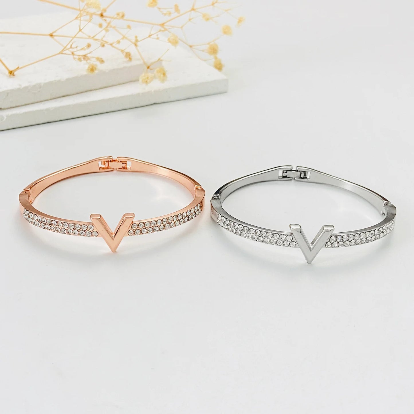Letter Bracelet Women's Instagram Style Personalized Design English Letter V-shaped Bracelet Bracelet