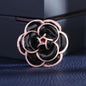 Luxury Small Fragrant Camellia Brooch Women High-end Pearl Flower Brooches for Lady Vintage Jewelry Trendy Coat Accessories Pin