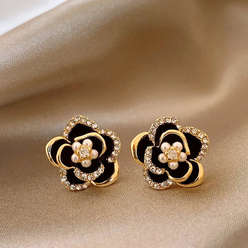 Dripping Zircon Pearl Flower Earrings for Women Trendy Stud Earrings Personality Commuter Inlaid Rhinestone Jewelry Women