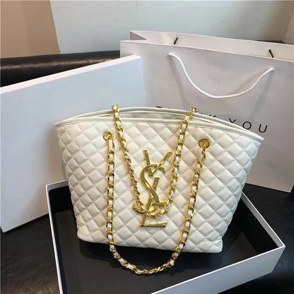 2025 New Designers' Large Capacity Ladies' Bags - Luxurious Retro Diamond Pattern Shoulder Bags with High-Quality Texture Tote B