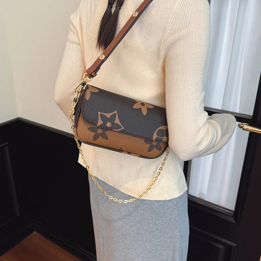 Elegant Women's Leather Messenger Handbag