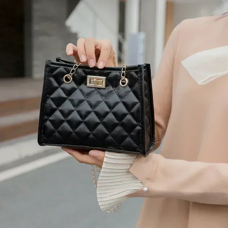 Women's Tote Bags, Handbag with Chains, Diamond Lattice Underarm Luxury Shoulder Bag for Ladies Designer Bag