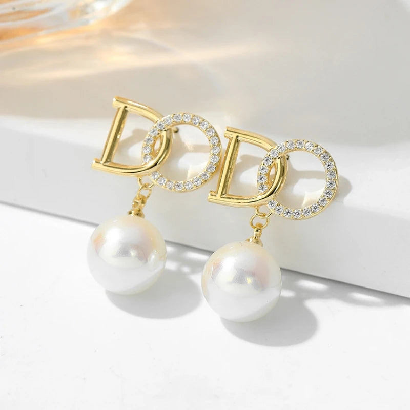 New Trend Crystal Hollow Letter DO Imitation Pearl Pendant Earring for Women Ear Jewelry Wholesale Christmas Girl Gift