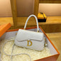 Elegant Saddle Shoulder Bag New for Women, Luxury Retro Crossbody Purse, High-Quality Leather Bag for All Occasions