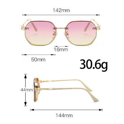 New in Sunglasses for Women Black Frame Gold Border Decoration Fashionable Black Lens Glasses Sunglasses Sunglasses Women