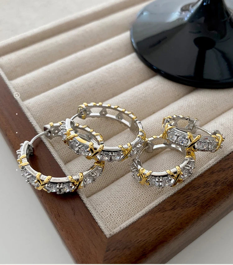 Design  Luxury Zircon Earrings -  Fashionable Gold Silver Metal Accessories for Women