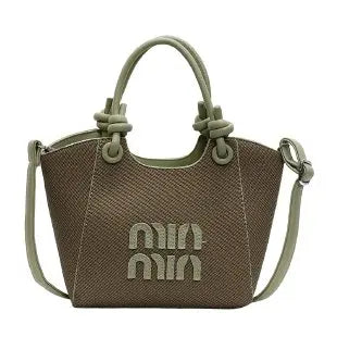 Elegant Ladies Handbag - Sophisticated Classic Design for Professional Women