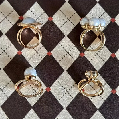 Luxury Silk Scarf Buckle Multifunctional Square Scarf Buckle Brooch Ring Matched Fashionable High-End Silk Accessory For Ladies