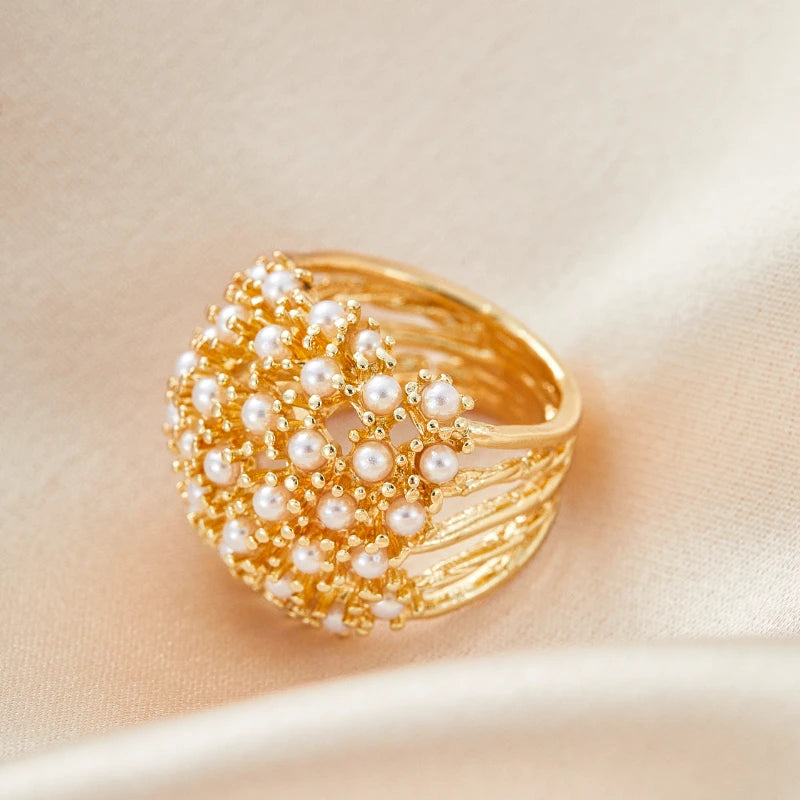 Trendy Hollow Pearl Inlay Ring for Women | Classic Gold Tone