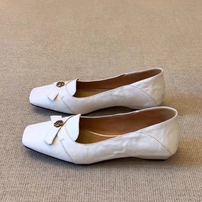 Women's Soft Leather Low Heel Pumps - Versatile Commuter Shoes