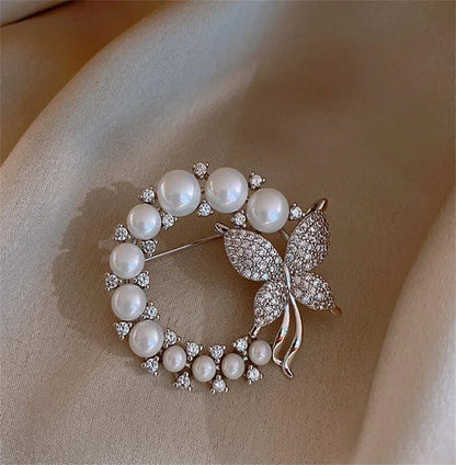 Luxury Pearl Butterfly Wreath Brooches Elegant Enamel Camellia Flower  Pendant Plant Pin Accessories Women Party Jewelry Gift