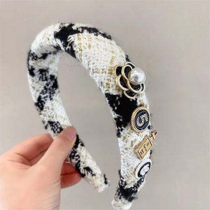 Exquisite Crystal Ball Pearl Number 5 Letter Camellia Headband Women Hair Accessories France Pearl Beaded Hairhoops Headwears