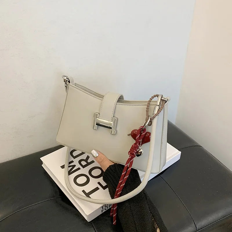 ‌2025 French-Inspired Baguette Bag - Women's High-End Sling Purse | Vegan Leather + Versatile Crossbody/Messenger Carry‌
