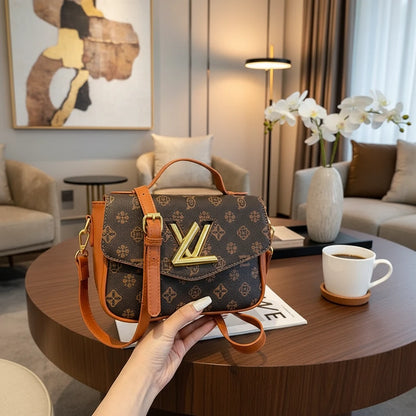 Women's Popular Classic Messenger Bag, Elegant Leather Crossbody Style For Ladies From Luxury Brand By Famous Designer