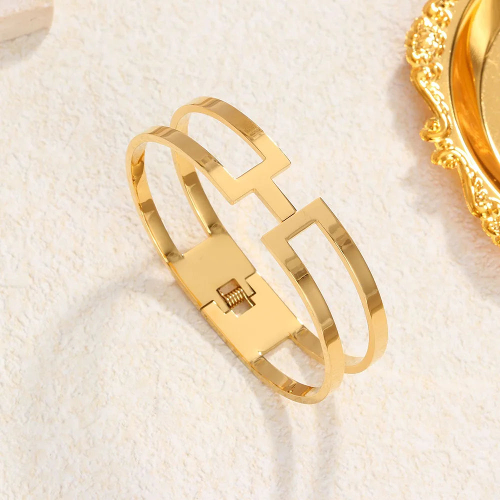 Fashionable stainless steel double-layer cuff bracelet men and women letter bracelet couple jewelry gift wholesale