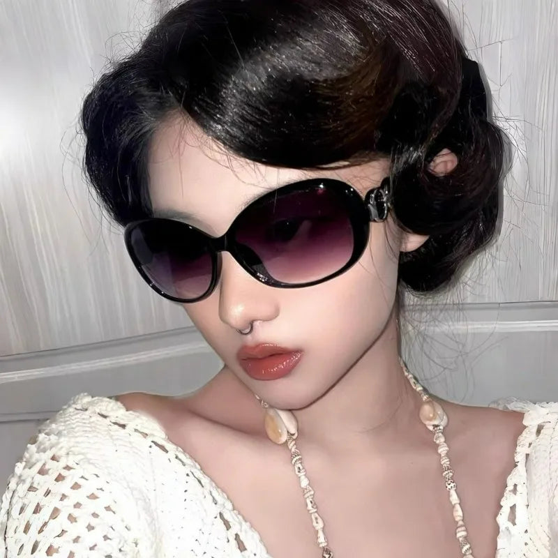 Oversized Square Retro Sunglasses — Luxury Fashion Unisex | UV Protection