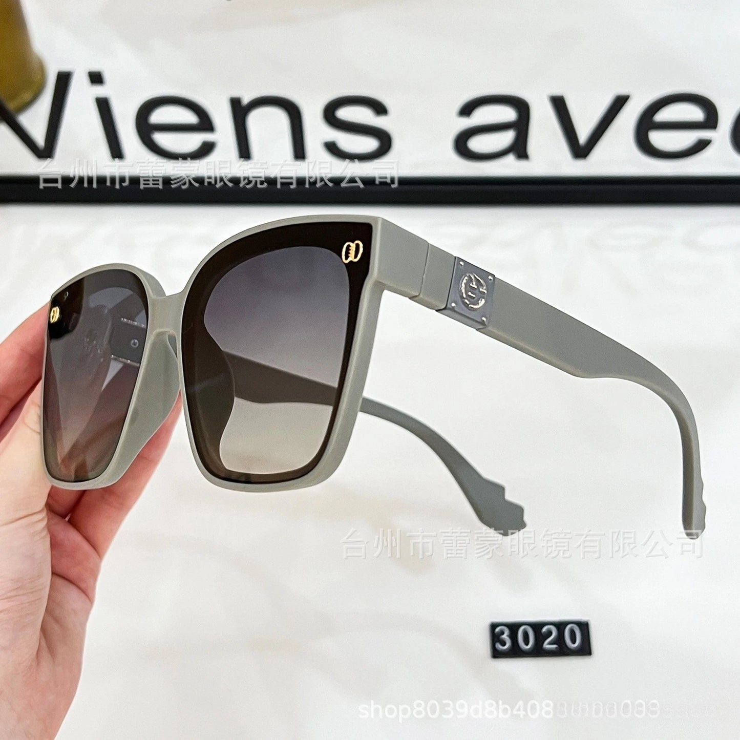 Designer Luxe Sunglasses - Retro Street Photography UV Protection Vintage Chic