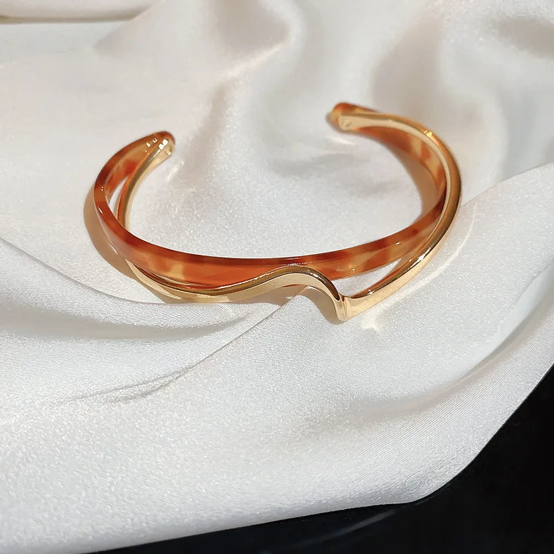 UILZ Gold Plated Cuff Bangle Copper Material Cubic Zircon Stone Rhodium Plated Size Adjustable Cuff Bracelet Girl Fashion Gifts