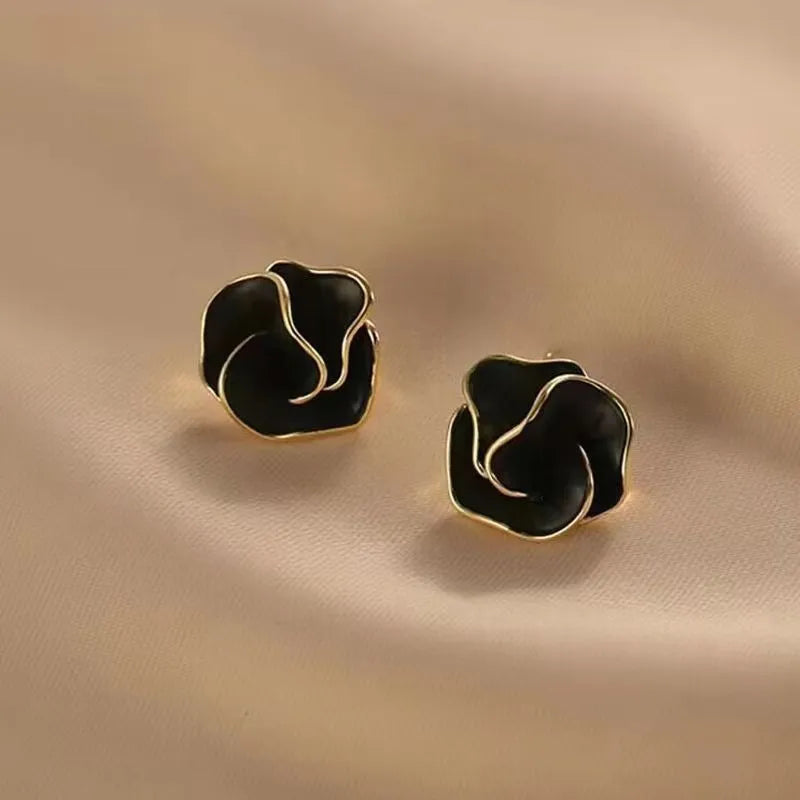 Niche Light Luxury Flower Earrings High End Temperament Women Fashion Jewelry Daily Party Wear