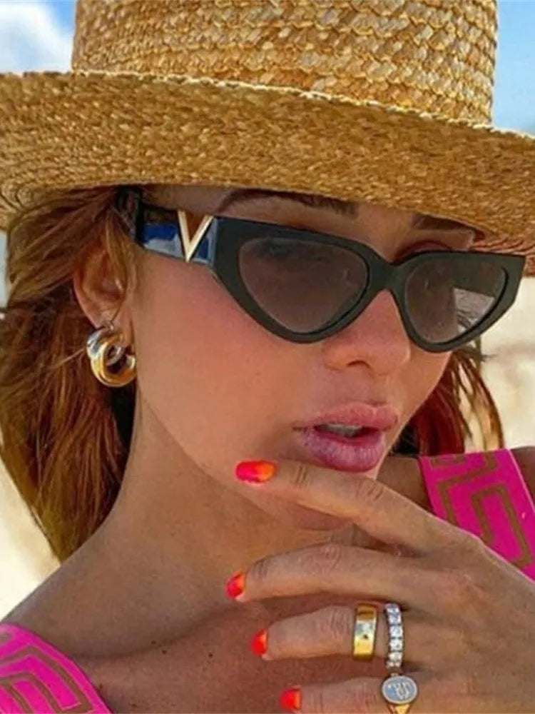 Luxury Vintage Cat Eye Sunglasses - Designer UV400 Fashion Eyewear