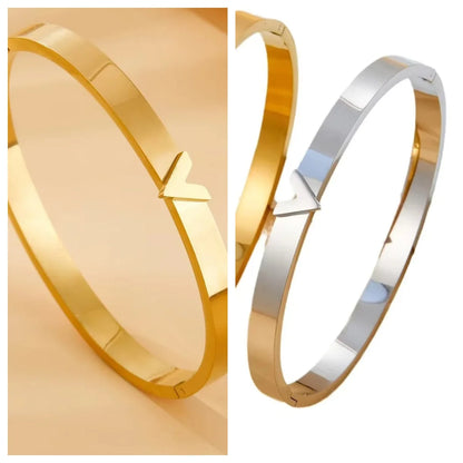 Latest 316L Stainless Steel V Letter Cuff Bangle Bracelets Gold Titanium Initial Charm Bracelet Unisex Waterproof Jewelry