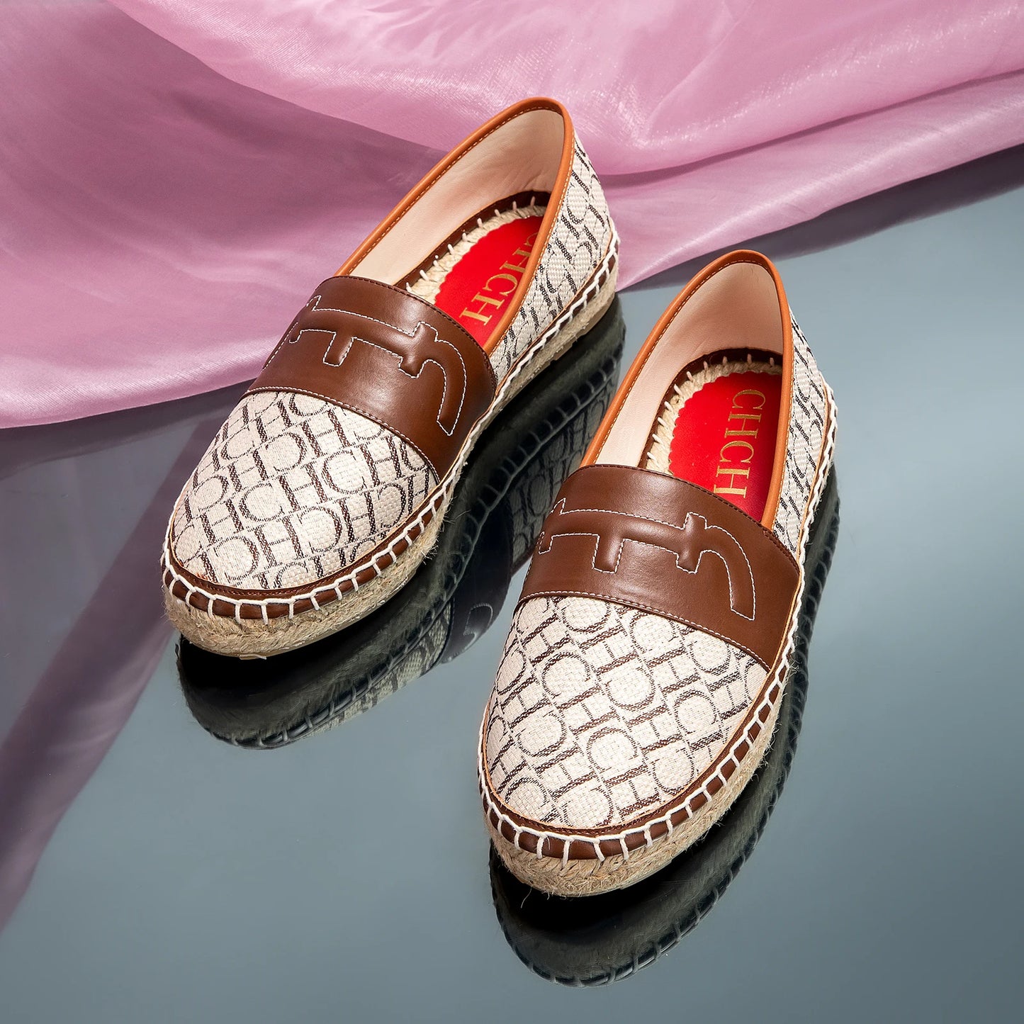 Women's Classic Fisherman Flats - Letter Print Retro Loafers