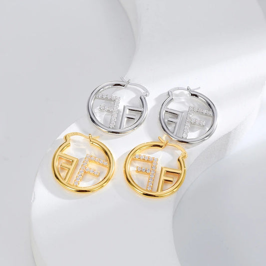New design, light luxury and fashionable English letter F earrings, high-end and elegant temperament, simple earrings for women
