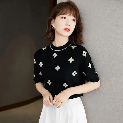 2025 Casual Thin Knitted T-Shirt Summer Short Sleeve Tops Elegant Woman Clothes Embroidery Flower Fashion Tee Shirt Femme New