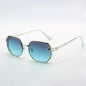 New in Sunglasses for Women Black Frame Gold Border Decoration Fashionable Black Lens Glasses Sunglasses Sunglasses Women