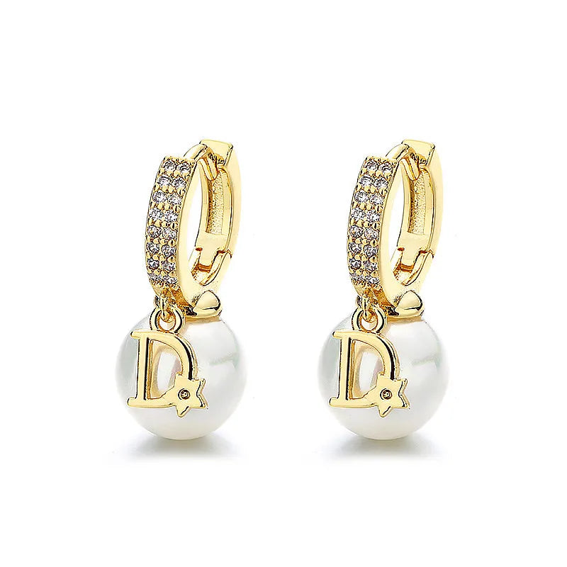 Luxury Pearl Drop Earrings - Designer D Letter Charm Hoop Earrings for Women