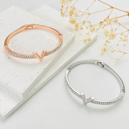 Letter Bracelet Women's Instagram Style Personalized Design English Letter V-shaped Bracelet Bracelet