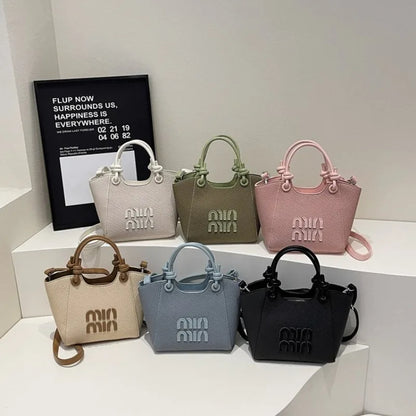 Elegant Ladies Handbag - Sophisticated Classic Design for Professional Women