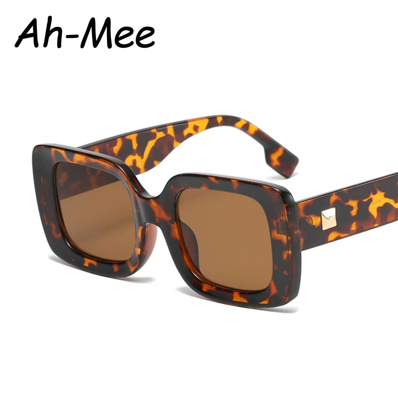 Women's Luxury Rectangle Sunglasses - Gradient Mirror UV400