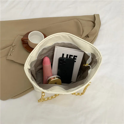 2025 New Designers' Large Capacity Ladies' Bags - Luxurious Retro Diamond Pattern Shoulder Bags with High-Quality Texture Tote B