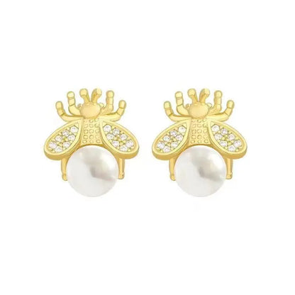 Cute and Compact Bee Pearl Stud Earrings Silver Needle Girls Lady Party Daily Wearing Fashion Jewelry